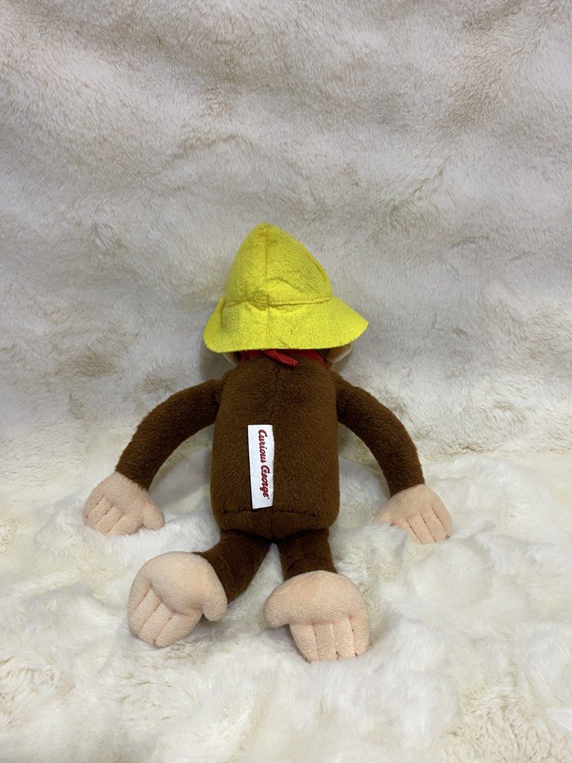 Curious George (Sun Arrow) plush (Category: Plushies & Soft Toys) located in Kalibo. Submitted by ollie_stuffshop (Listing ID 1464776839, Image 3). Description: 32cm x 14cm Before you send your inquiries: ❗️Last Price is already posted ❗️Manage your expectations, WYSIWYG ❗️May need washing ❗️Dropoff is every Wednesday & Sunday.