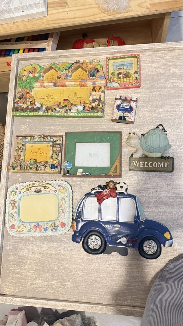 Cute decorative photo frames and welcome sign collection (Category: Frames & Pictures) located in Manila. Submitted by pinklilo (Listing ID 1464892801, Image 1). Description: for take all only.