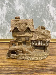(Category: ) located in . Submitted by chebvintagedepot (Listing ID 1464851476, Image 1). Description: .