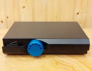 （分類：）位於 。 由 77burget 提交（商品編號 1464968379，圖片 1）。簡介： 。