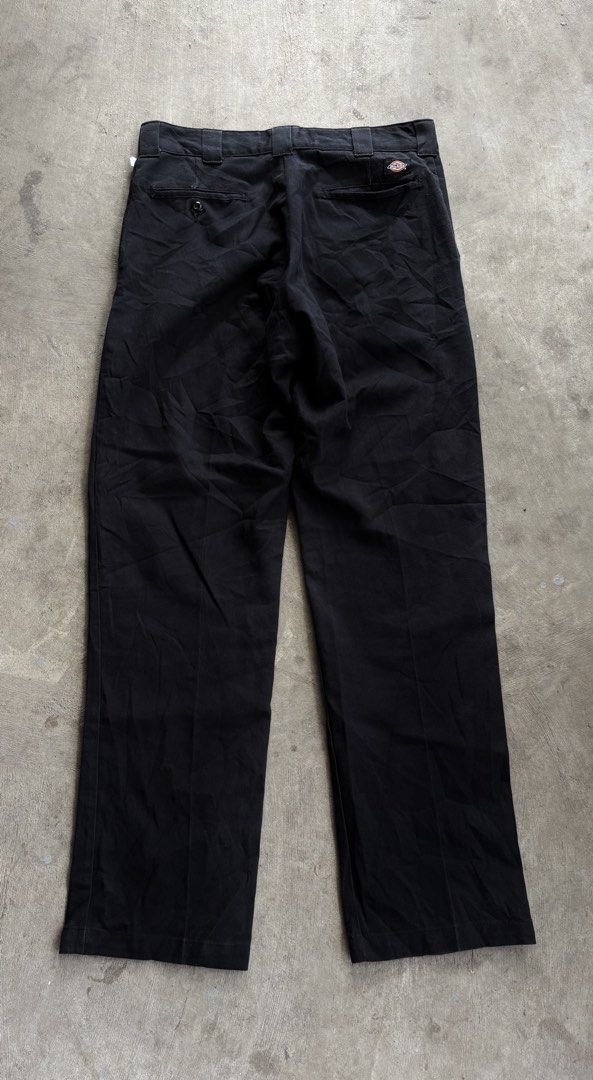 Dickies 874 Flex Original Fit Work Pants Black (Category: Trousers) located in Naga. Submitted by ajrc.shop (Listing ID 1464794663, Image 2). Description: Dickies 847 Original Fit ✅Size: L ✅Width: 34-35 ✅Length: 44 ✅Color Rate: 9/10 ✅Issue: None ✅Need Wash ✅Location: Bicol Naga City, Camarines Sur ✅Courier: J&T Express/Flash Express ✅MOP: Gcash only.