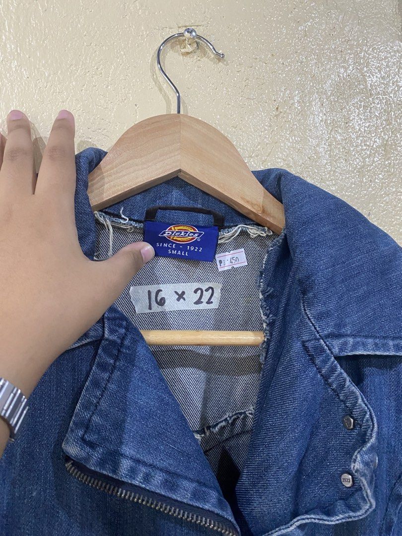 Dickies denim motor jacket (Category: Coats, Jackets and Outerwear) located in Calapan. Submitted by mnlhabithrift23 (Listing ID 1464903232, Image 2). Description: Width : 16 Length : 22 Color rate : 8.5/10 Issue :.