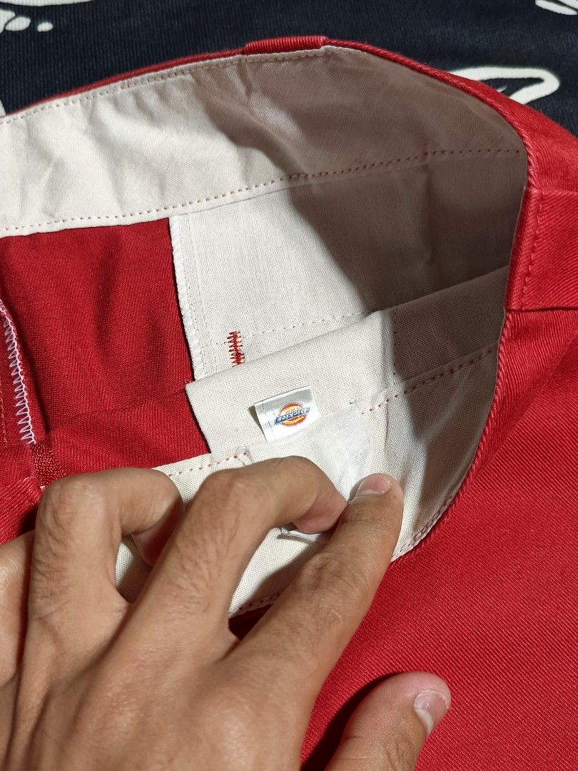 Dickies red dpatch jorts rare (Category: Shorts) located in San Antonio. Submitted by dailyhustle_stwr (Listing ID 1464927676, Image 3). Description: DICKIES RED DPATCH JORTS GOOD CONDITION CRISPY COLORATE 9/10 ISSUE MINIMAL DOT WAIST 34 LENGTH 24.5 THIGH 14 HEM 13 DM IF YOU INTERESTED📥.