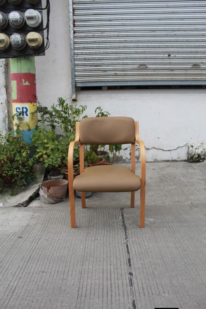 Dining Chair (Category: Chairs) located in Meycauayan. Submitted by marygracecasimiro (Listing ID 1464965039, Image 2). Description: Support Dining Chair Japanese support dining chair with a sturdy bentwood frame, extended armrests, padded backrest and easy-to-clean upholstered seat. Designed for comfortable and stable sitting, perfect for dining areas, offices or care facilities L:20 ¾ W:19 Seat H:15 Back H:31 inches 2,000 pesos only💛💛.