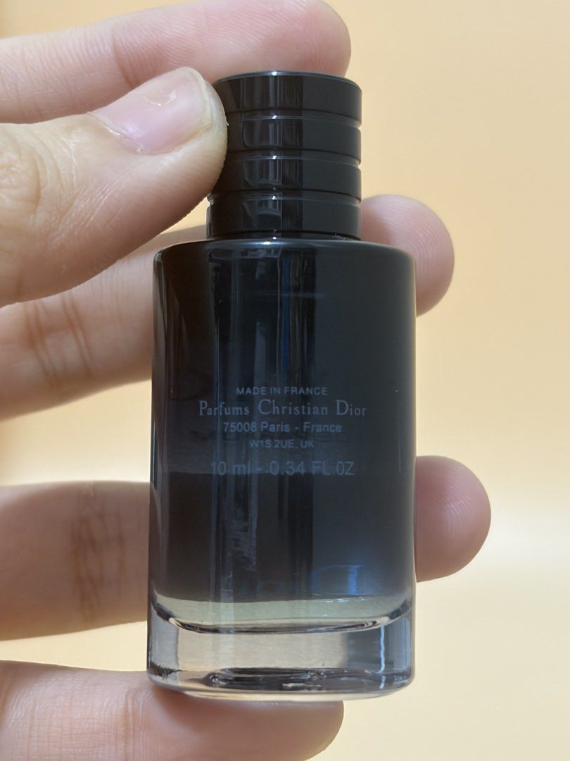 Dior - Sauvage EDP 10ml (Category: Fragrance & Deodorants) located in Valenzuela. Submitted by ariaxmommy (Listing ID 1464950191, Image 2). Description: brand new/unused no box.
