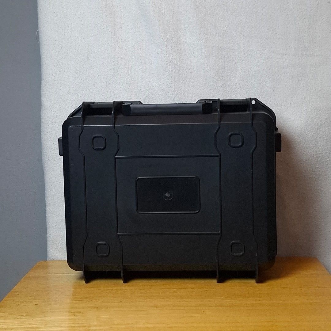 DJI Mini 3 / 3Pro Hard Storage Case (Category: Cases & Sleeves) located in Baguio. Submitted by kathuu27 (Listing ID 1464902122, Image 2). Description: DJI Mini 3 / 3Pro Hard Storage Case 33x27x11.5cm Minimal sign of usage Baguio City Based (open for dropping/meet-up) Outside Baguio - Payment First Shipping +SF Courier: Jnt.