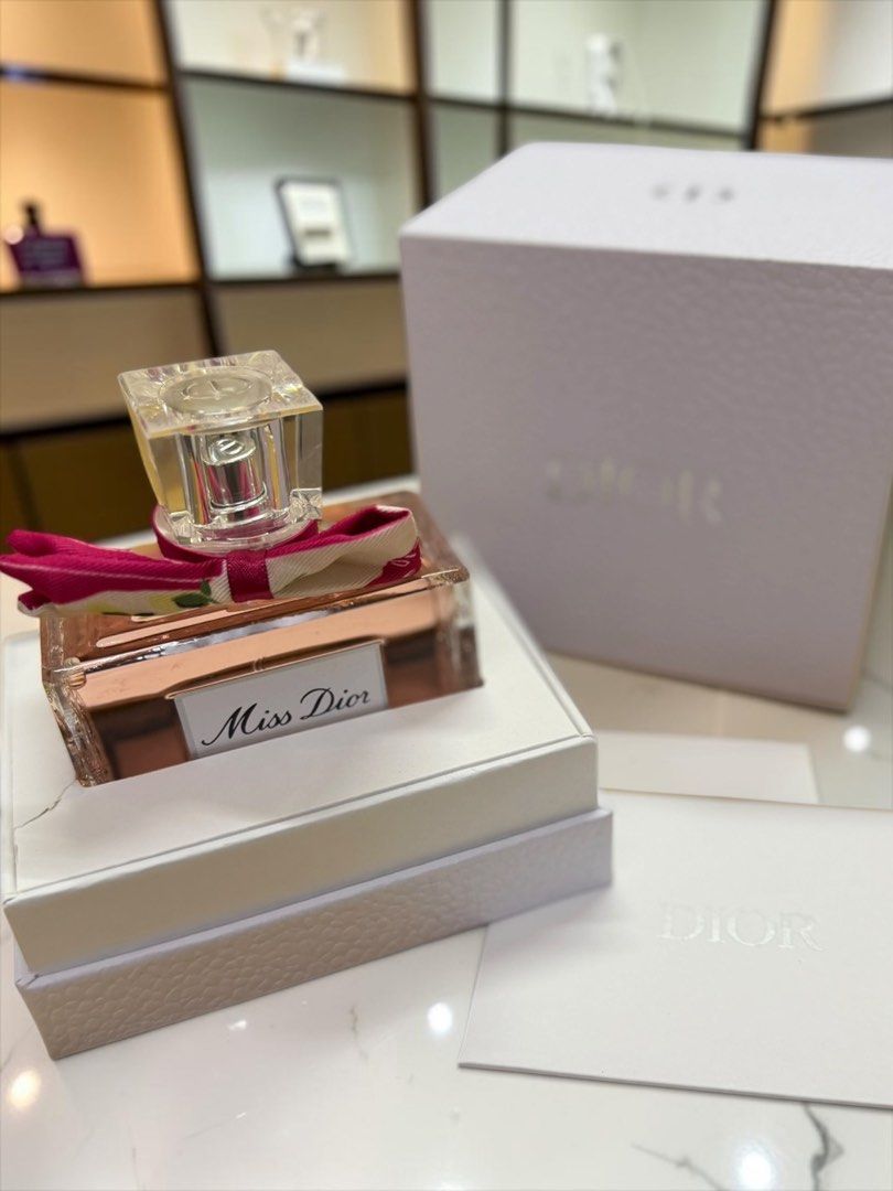 DlOR Perfume (Category: Fragrance & Deodorants) located in Orani. Submitted by lovely.items1983 (Listing ID 1464814486, Image 2). Description: NEW ARRlVAL ✨ BE ONE OF OUR WH0LESALER PERFUMES!!! 🥰 ✨Direct Supplier 📸Actual photo ❤️💯 Legit seller with Physical store.
