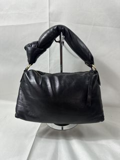 (Category: ) located in . Submitted by thefashiongarage.co (Listing ID 1464791740, Image 1). Description: .