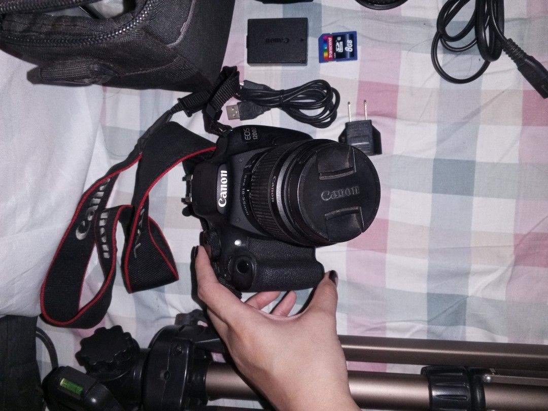 DSLR CANON EOS 1200D (Category: Cameras) located in Manila. Submitted by silverwind.8e8c05 (Listing ID 1464957244, Image 3). Description: 📷 CANON EOS 1200D — COMPLETE SET Selling my Canon EOS 1200D, good for beginners, photography, vlogging, or anyone looking for an affordable DSLR. ✨ Condition: • Camera body is working properly • Takes photos & videos • No other known issues • Original Canon parts/accessories • Detachable/replacable lens ⚠️ Len