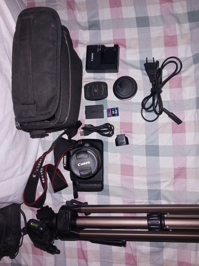 DSLR CANON EOS 1200D (Category: Cameras) located in Manila. Submitted by silverwind.8e8c05 (Listing ID 1464957244, Image 2). Description: 📷 CANON EOS 1200D — COMPLETE SET Selling my Canon EOS 1200D, good for beginners, photography, vlogging, or anyone looking for an affordable DSLR. ✨ Condition: • Camera body is working properly • Takes photos & videos • No other known issues • Original Canon parts/accessories • Detachable/replacable lens ⚠️ Len