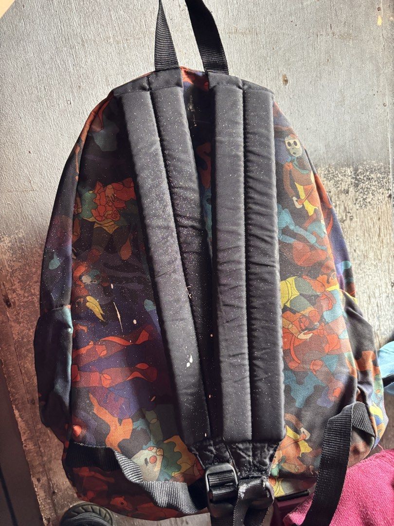 Eastpak patterned casual backpack (Category: Backpacks) located in Quezon City. Submitted by lrahc__ (Listing ID 1464798221, Image 2). Description: .
