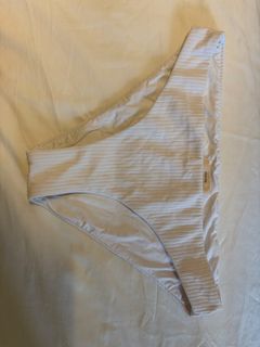 （分類：）位於 。 由 GraceChan 提交（商品編號 1464919910，圖片 1）。簡介： 。
