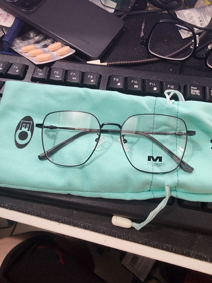 EO Executive Optical m.studio Square Frame Eyeglasses (Category: Sunglasses & Eyewear) located in Quezon City. Submitted by Mr.Skyler (Listing ID 1464953386, Image 1). Description: FOR ONLY 999 PESOS ORIGINAL SRP IS 1599. (Discounted Price na po yan) CHECK RECEIPT. BRAND NEW PO ITO REPLACEABLE LENS SELLING EO Executive Optical M.Studio Square Frame Eyeglasses For Men and Women, UNISEX COLOR: Matte Black RFS: CHANGE OF PLAN SA FRAME MEET UPS SM NO