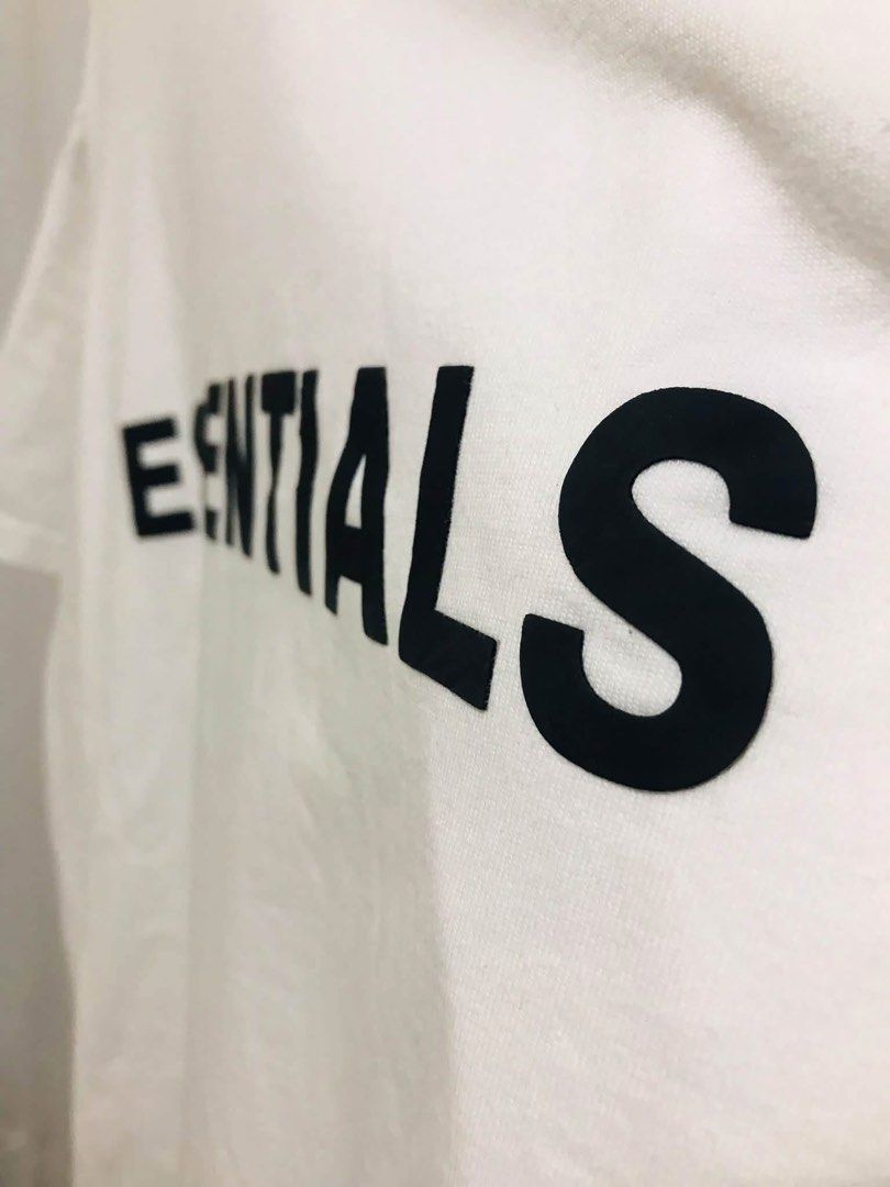 essentials brand shirt🔥 (Category: Tshirts & Polo Shirts ) located in Tanay. Submitted by drthriftthree (Listing ID 1464798342, Image 3). Description: excellent condition!.