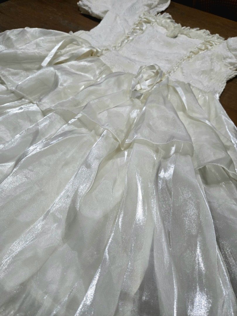 Fairy Dress (Category: Dresses) located in Manila. Submitted by oki.ukay (Listing ID 1464893776, Image 3). Description: can fit up to 40 bust.