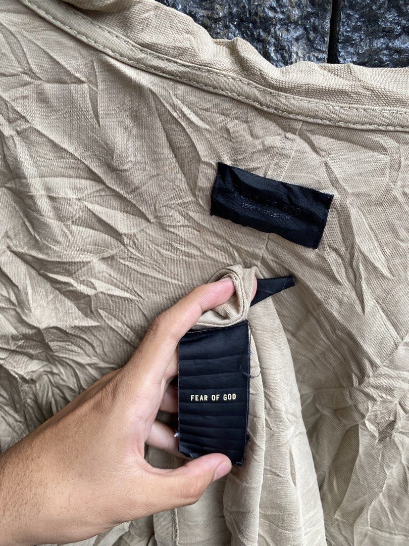 Fear Of God (Category: Coats, Jackets and Outerwear) located in Santo Tomas. Submitted by mmnl.pcn (Listing ID 1464870925, Image 3). Description: .