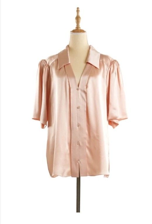 ‼️SALE‼️FENDI SILK V-NECK BLOUSE ( 2019 fall collection) (Category: Luxury Apparel) located in Cabanatuan. Submitted by miss.maia (Listing ID 1464810592, Image 1). Description: Fendi Pale Pink Silk Satin Puff Sleeve Blouse. It is crafted from 100% light salmon-colored silk satin and features a deep V-neck, oversized dropped shoulders, and distinctive pleated puff sleeves. This item originally came out as part of the Fall 2019 collection. Brand-Ne