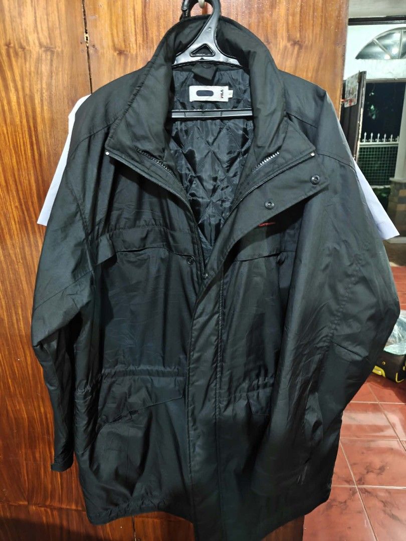 Fila International Black Winter Puffer Jacket Size S (Category: Coats, Jackets and Outerwear) located in San Jose del Monte. Submitted by mrs.ca01 (Listing ID 1464922733, Image 1). Description: ✨ Preloved FILA Padded Winter Jacket ✨ Looking for a heavy-duty, premium jacket? Get this authentic FILA jacket at a steal price! Perfect for cold weather, rainy season commutes, office air-con, or your next travel destination. 💰 Price: ₱500 (Fixed) 📏 Si