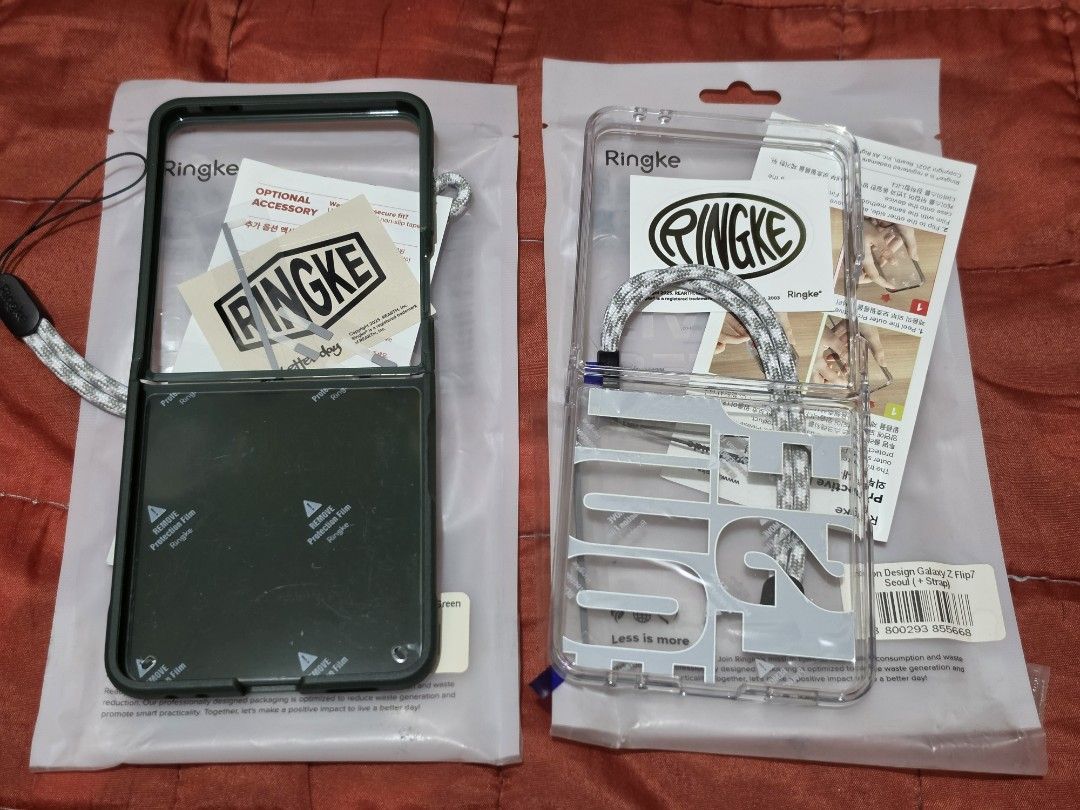 Samsung Galaxy Flip 7 case original (Category: Cases & Sleeves) located in Quezon City. Submitted by xperialumia (Listing ID 1464861239, Image 1). Description: flip 7 case Samsung Galaxy.