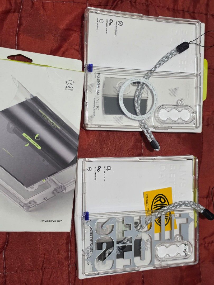 Samsung Galaxy Fold 7 case and screen protector (Category: Cases & Sleeves) located in Quezon City. Submitted by xperialumia (Listing ID 1464861898, Image 3). Description: for Samsung Galaxy fold 7.