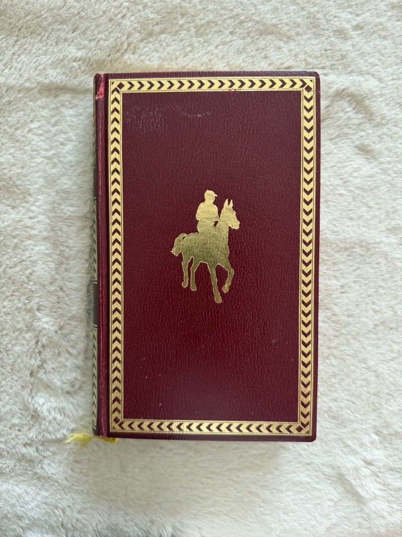 For Kicks - Dick Francis (Category: Storybooks) located in Santiago. Submitted by bookworm_club (Listing ID 1464833154, Image 1). Description: 📚no cancellation, return or exchange. 📚secondhand books. some books are in good condition while some has minimal flaws (foxing, creases, dog-eared pages, etc.) 📚reasonable haggling is allowed. 💰MOP: For same day pickup - CASH & BANK TRANSFER For shipping or scheduled pickup - BANK TRANSFER 🚚MOD: •Stor