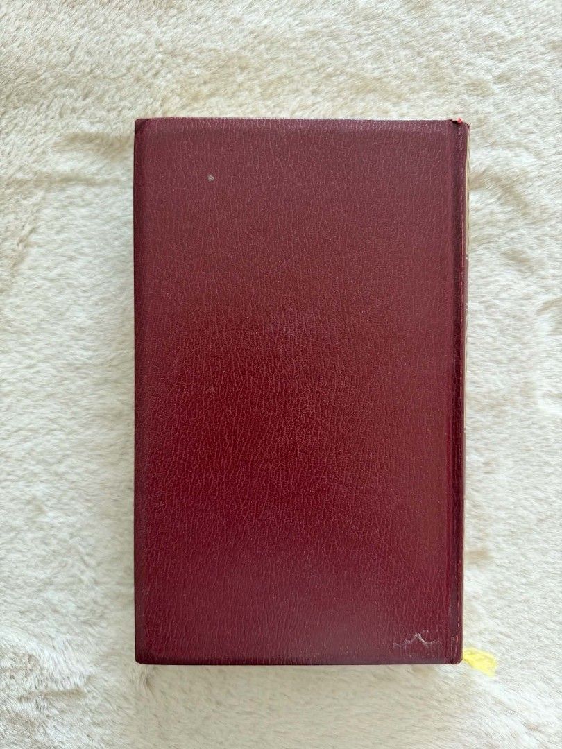 For Kicks - Dick Francis (Category: Storybooks) located in Santiago. Submitted by bookworm_club (Listing ID 1464833154, Image 3). Description: 📚no cancellation, return or exchange. 📚secondhand books. some books are in good condition while some has minimal flaws (foxing, creases, dog-eared pages, etc.) 📚reasonable haggling is allowed. 💰MOP: For same day pickup - CASH & BANK TRANSFER For shipping or scheduled pickup - BANK TRANSFER 🚚MOD: •Stor