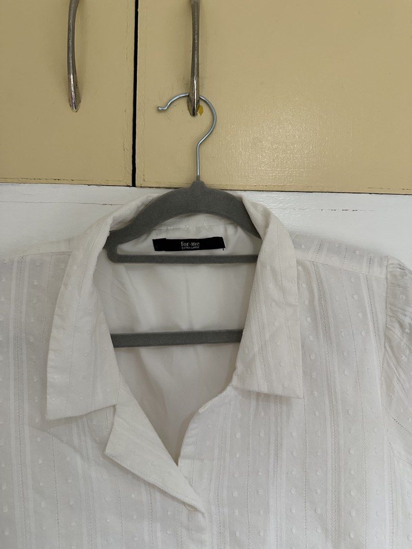 For Me XL White Textured Blouse (Category: Blouses) located in Las Pinas. Submitted by lovedbydemn (Listing ID 1464968368, Image 2). Description: Used twice only.