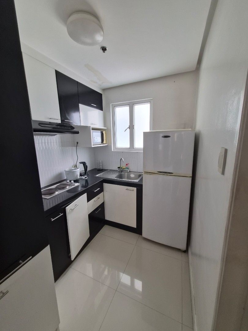 FOR SALE - BIRCH TOWER Malate, Manila (Category: Apartments & Condos) located in Caloocan City. Submitted by krystellao (Listing ID 1464781232, Image 2). Description: ‼️ FOR SALE - BIRCH TOWER 📍 Malate, Manila DETAILS ✅ 30 sqm ✅ 1-Bedroom Condo with Balcony ✅ 23rd Floor ✅ Semi-Furnished ✅ Overlooking Manila Bay ✅️ 3 minute walk to Robinsons Manila 💰 CASH-OUT: ₱4.5M 💰 Transfer fees - care of buyer ⭐ RFS: Migrating overseas ‼️ Available for view