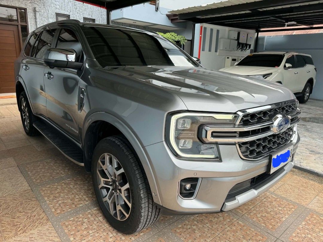 Ford Everest (Category: Used Cars) located in San Jose del Monte. Submitted by kathy082 (Listing ID 1464820672, Image 2). Description: 🚙 FOR SALE: 2024 Ford Everest Titanium 4x4 Vehicle Specifications: • Model: 2024 Ford Everest Titanium 4x4, Transmission: 10-Speed Automatic, Drivetrain: 4x4 (4WD), Engine: 2.0L Bi-Turbo Diesel, Seating Capacity: 7 Passengers, Silver gray, 8,272km, Registration: Updated, Leather Seats, 12-inch Touchscreen with Ap