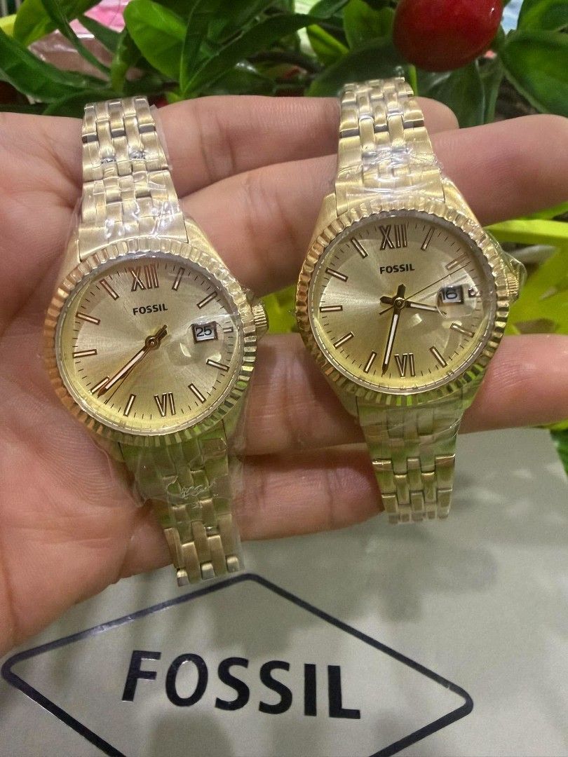 Fossil Analog Watch (Category: Men's Watches) located in Mandaue City. Submitted by mariaangel25 (Listing ID 1464864017, Image 2). Description: FOSSIL WATCHES⌚✨‼️ 💫PAWNABLE IN SELECTED PAWNSHOP💫 ✅ Authentic Quality & Brand new ✅Japan Movement ✅Battery Operated ✅ Complete inclusion: ✅Paper bag,Hard box and Manual ✅Actual picture na po ✅️Sold per piece ‼️PAYMENT FIRST POLICY‼️ ☑️Pay now. Ship later .