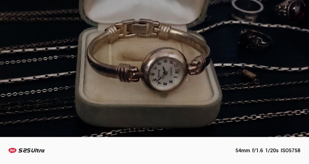 Fossil sterling silver watch (Category: Women's Watches) located in Manila. Submitted by julius_onlineshop14 (Listing ID 1464887764, Image 1). Description: preloved sterling silver watch fit up to 7" to 7.5 for ladies keeps time accurate solid case and bracelet silver.