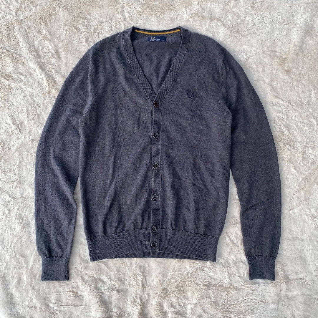 FRED PERRY - KNITTED CARDIGAN AUTHENTIC (Category: Activewear) located in Bacolod City. Submitted by mic_moneyyyyy (Listing ID 1458611634, Image 1). Description: FRED PERRY - KNITTED CARDIGAN Size : Tagged as Medium Width : 19-21 Length : 27 Sleeve : 27 Condition : Excellent No issue need wash .