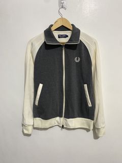 (Category: ) located in . Submitted by got.thrift (Listing ID 1464786218, Image 1). Description: .