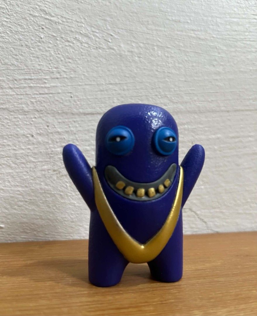 FUGGLER V3 MINI FIGURE (Category: Figurines & Statues) located in Villasis. Submitted by aalvar.collection (Listing ID 1464906326, Image 2). Description: Selling Fuggler V3 Mini Figure for Php200 -wyswyg/loose condition -no issue -with markings Mop: Gcash Mod: Meetup, J&T or LBC (COP/COD) My Location: Villasis, Pangasinan Shipping: Open for shipping, Buyers will handle the expense Note: All items are pre-loved, unless stated new. Still expect som