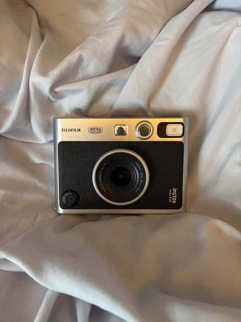 Fujifilm Instax Camera (Category: Cameras) located in Las Pinas. Submitted by s_toruuu (Listing ID 1464897743, Image 2). Description: Fujifilm Instax Camera 💰 Original Price: ₱15,000 💰 Selling Price: ₱10,000 Condition: •Like new / Barely used •No issues, 100% working •Well-maintained Includes: •Camera •Original case •Camera strap •USB charging cable •Lens cap •Original accessories Features: •Fujifilm Instax instant camera •High-quality photos •