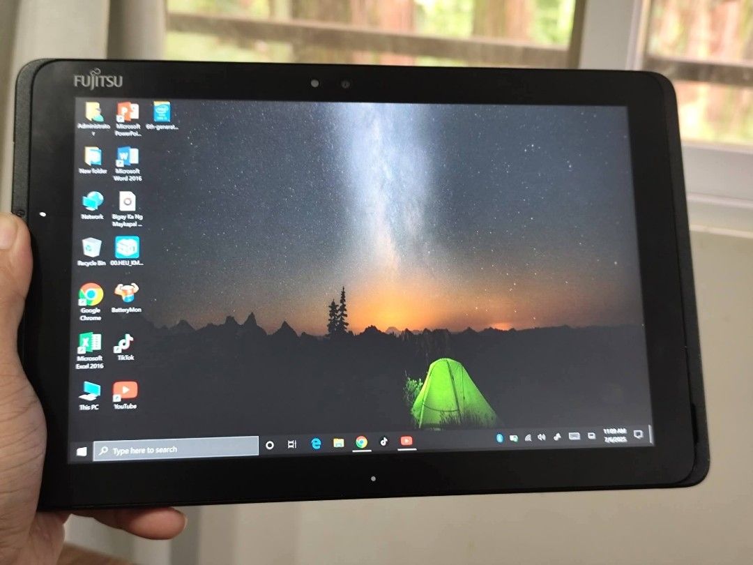 FUJITSU TABLET PC (Category: Laptops & Notebooks) located in Manila. Submitted by kghcomputer (Listing ID 1464930589, Image 2). Description: Specs: Intel Celeron 4gb ram 128gb ssd 10.1 Display Touch Screen.