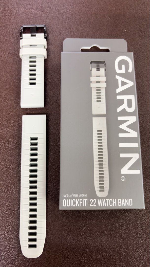 Garmin 22mm watch straps (Category: Wearables & Smart Watches) located in Quezon City. Submitted by tonski1019 (Listing ID 1464783448, Image 2). Description: Authentic Garmin watch straps for sale Both 22mm Both used but almost brand new No issues Bought from Amazon Check Garmin website for watch compatibility ✅ Ultrafit Nylon strap Moss Model number 010-13306-14 Php 2,500 ✅ Quickfit 22 watch band Fog Gray Model number 010-13280-08 Php 2,800 Get 