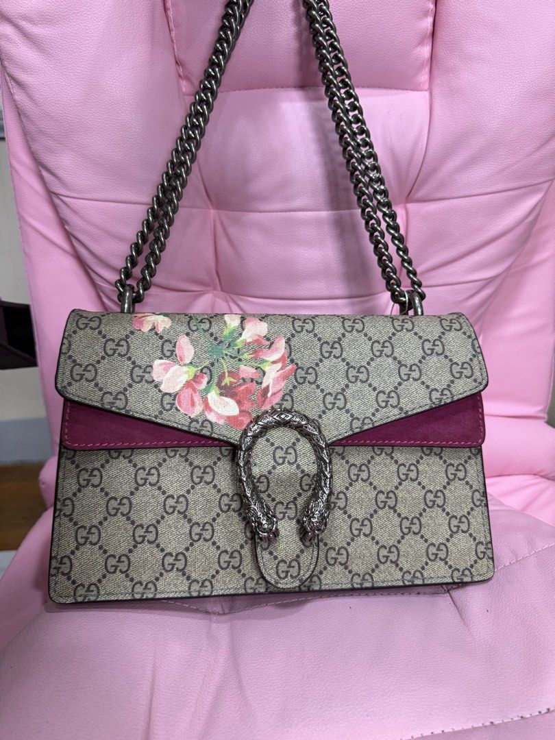 GG blossom (Category: Announcements) located in Surigao. Submitted by ziensap1008873 (Listing ID 1464869841, Image 1). Description: Preloved Not guaranteed Self-authentication .