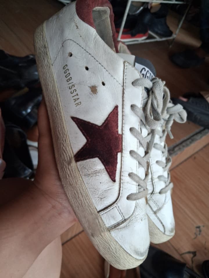 GGDB (Category: Sneakers & Footwear) located in Koronadal. Submitted by glads08089 (Listing ID 1464818022, Image 3). Description: GGDB size 37 kasya 38 coded.