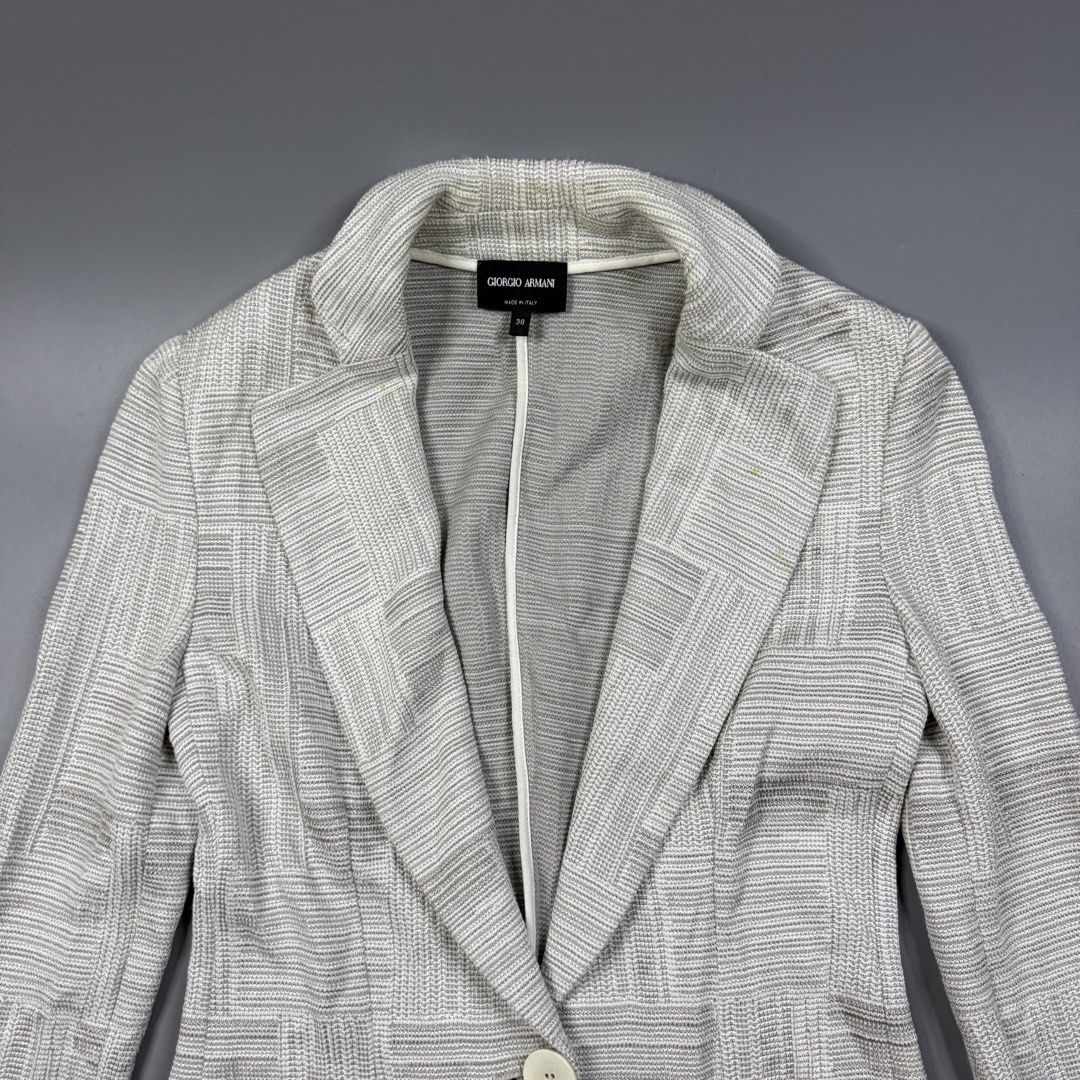 Giorgio Armani - Blazer Jacquard Satin Blazer (Category: Luxury Apparel) located in Paranaque City. Submitted by millennial_goodz (Listing ID 1464902341, Image 3). Description: WTS Giorgio Armani - Blazer Jacquard Satin Blazer Size 38 Dimensions: 16" / 28" Washable stain only P2,000 only DM.