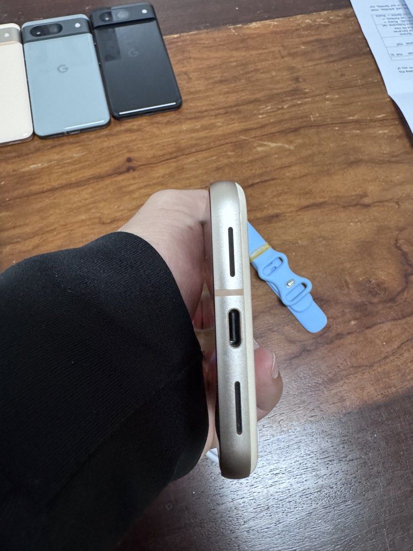 Google pixel 8 and pixel watch 2 bundle (Category: Other Mobile & Gadget Accessories) located in San Juan City. Submitted by jaydelatorre27 (Listing ID 1464771538, Image 2). Description: For sale only Google pixel 8 and pixel watch 2 19,000 php Very good condition like new No repair No dents All intact original Never been opened Japan variant oem unlocked 2 months personal warranty Tempered glass installed Free 20 watts charger Free type c to typ