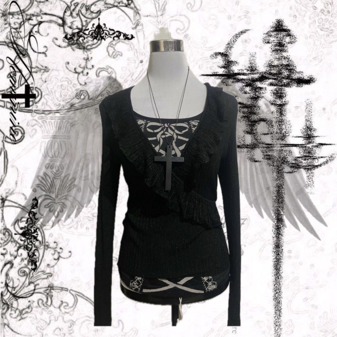 Gothic Black Ruffle Top (Category: Blouses) located in Manila. Submitted by chichaven_0 (Listing ID 1464892387, Image 1). Description: † 𝕾𝖎𝖟𝖊 — 𝕰𝖝𝖙𝖗𝖆 𝕾𝖒𝖆𝖑𝖑 — 𝕾𝖒𝖆𝖑𝖑 🩸 𝕴𝖘𝖘𝖚𝖊 — 𝖓𝖔𝖓𝖊 ☠️ 𝕮𝖔𝖉𝖊 — #𝖑𝖆0013 ༺🕸️༻ 𝖈𝖑𝖆𝖎𝖒 𝖎𝖙 𝖇𝖊𝖋𝖔𝖗𝖊 𝖎𝖙’𝖘 𝖌𝖔𝖓𝖊 ༺🖤༻.