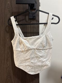 (Category: ) located in . Submitted by clothespile (Listing ID 1464916756, Image 1). Description: .