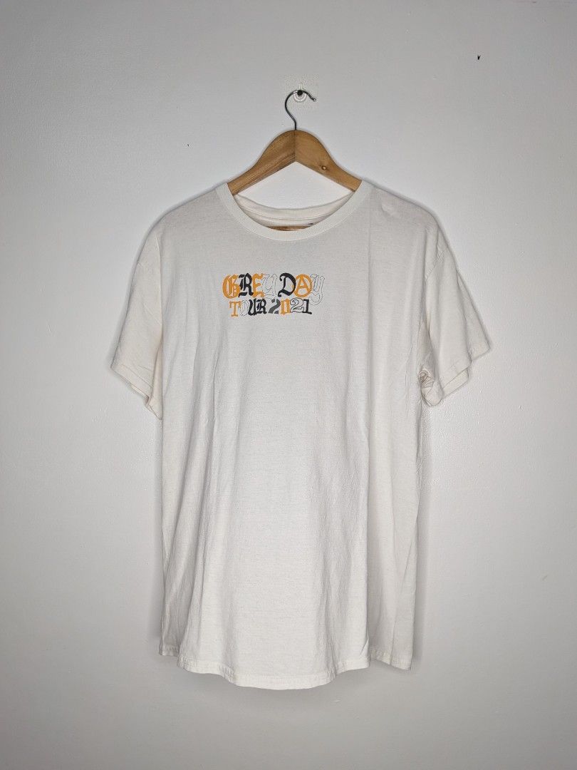 Grey Day Tour 2021 (Category: Tshirts & Polo Shirts ) located in Paniqui. Submitted by fndrs.kprs.ph (Listing ID 1464902419, Image 1). Description: Grey day tour 2021 Size on tag: Large 22x27.5 Color rate: 9/10 Condition: 9/10 No issue .