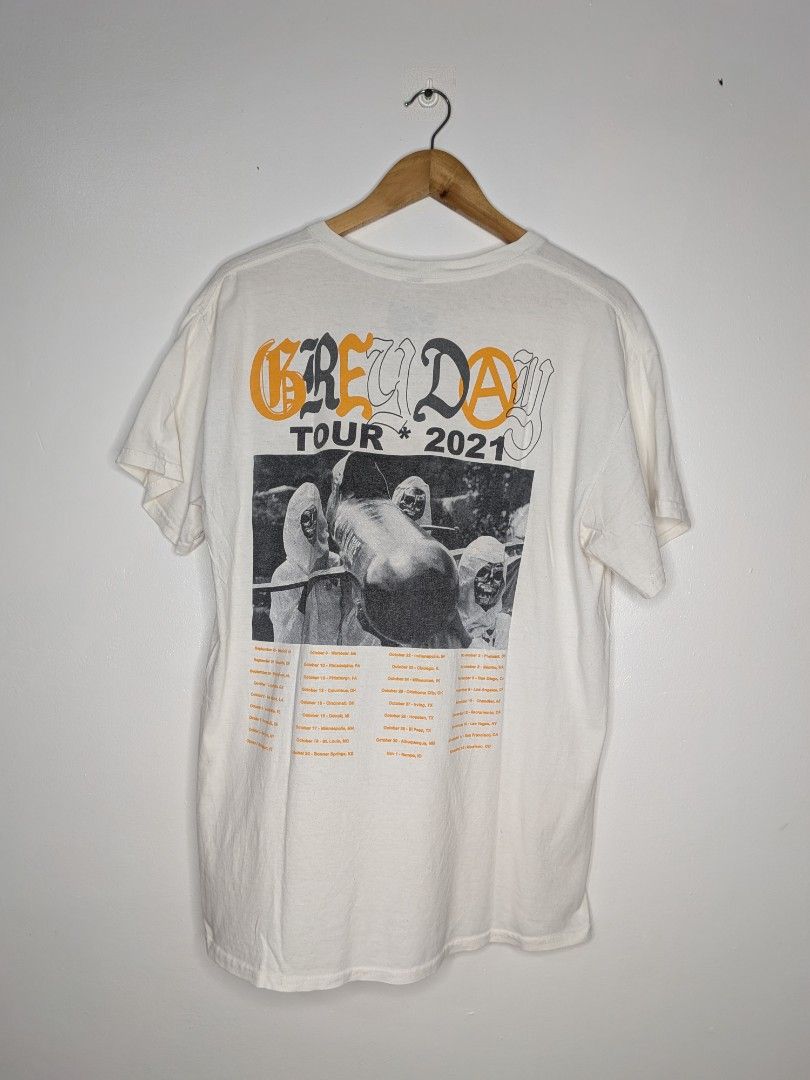 Grey Day Tour 2021 (Category: Tshirts & Polo Shirts ) located in Paniqui. Submitted by fndrs.kprs.ph (Listing ID 1464902419, Image 2). Description: Grey day tour 2021 Size on tag: Large 22x27.5 Color rate: 9/10 Condition: 9/10 No issue .