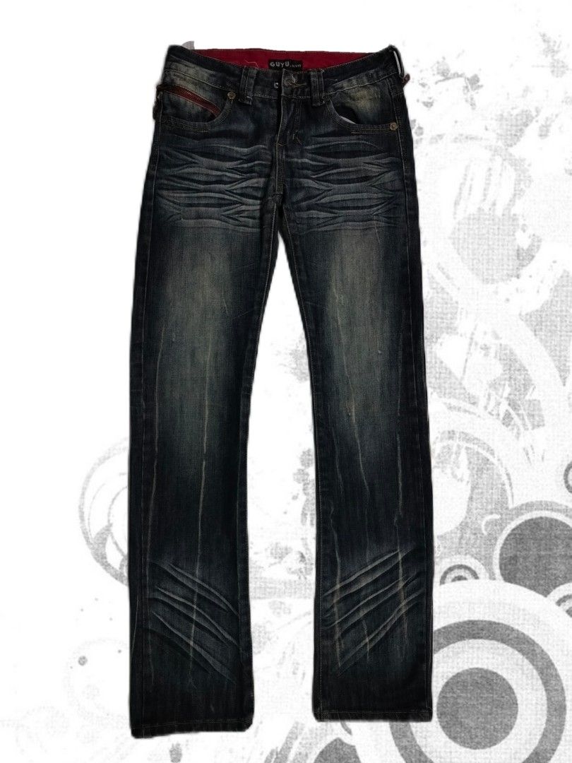 Grunge Jeans (Category: Jeans) located in Baguio. Submitted by nnthnnth (Listing ID 1464903335, Image 2). Description: Issue: Replaced Button.