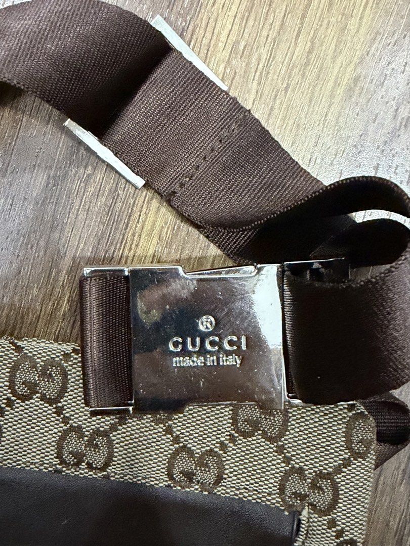 Gucci Belt Bag (Category: Belt bags, Clutches and Pouches) located in Angeles City. Submitted by afterwear.thrift (Listing ID 1464962379, Image 3). Description: Gucci Belt Bag Luxury feels that is good as new No issue.