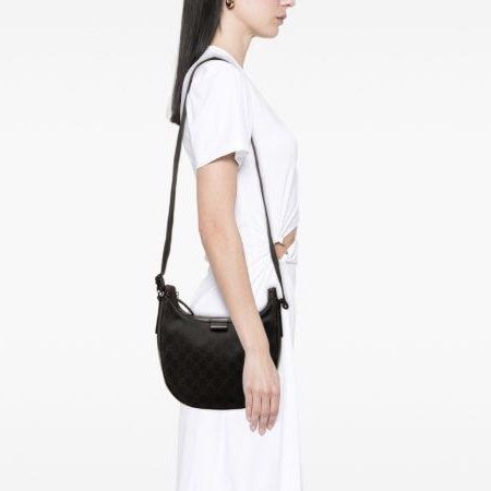 GUCCI GG Canvas Shoulderbag (Category: Luxury Bags & Wallets) located in Bauang. Submitted by thriftypockets92 (Listing ID 1464909228, Image 3). Description: .