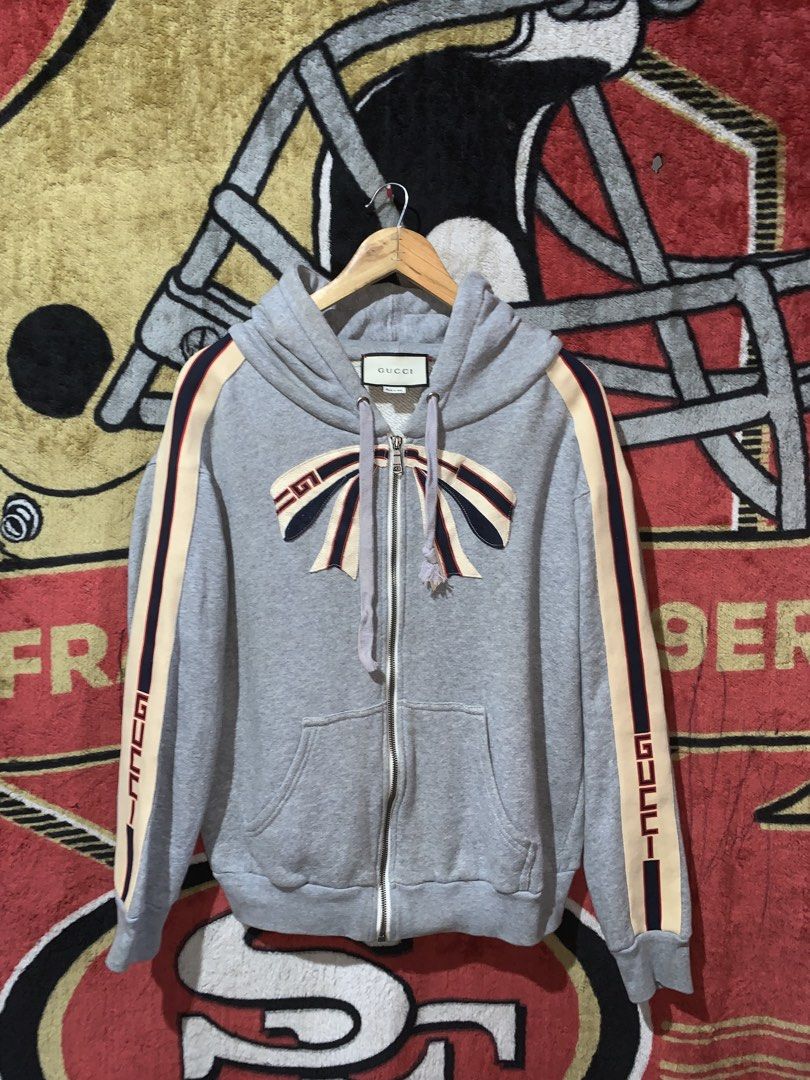 Gucci Grey Hoodie (Category: Coats, Jackets and Outerwear) located in Tayug. Submitted by cvcthrift (Listing ID 1464899513, Image 1). Description: 23/27 ISSUE STAIN NEED WASH EXCELLENT CR-9.5/10 .
