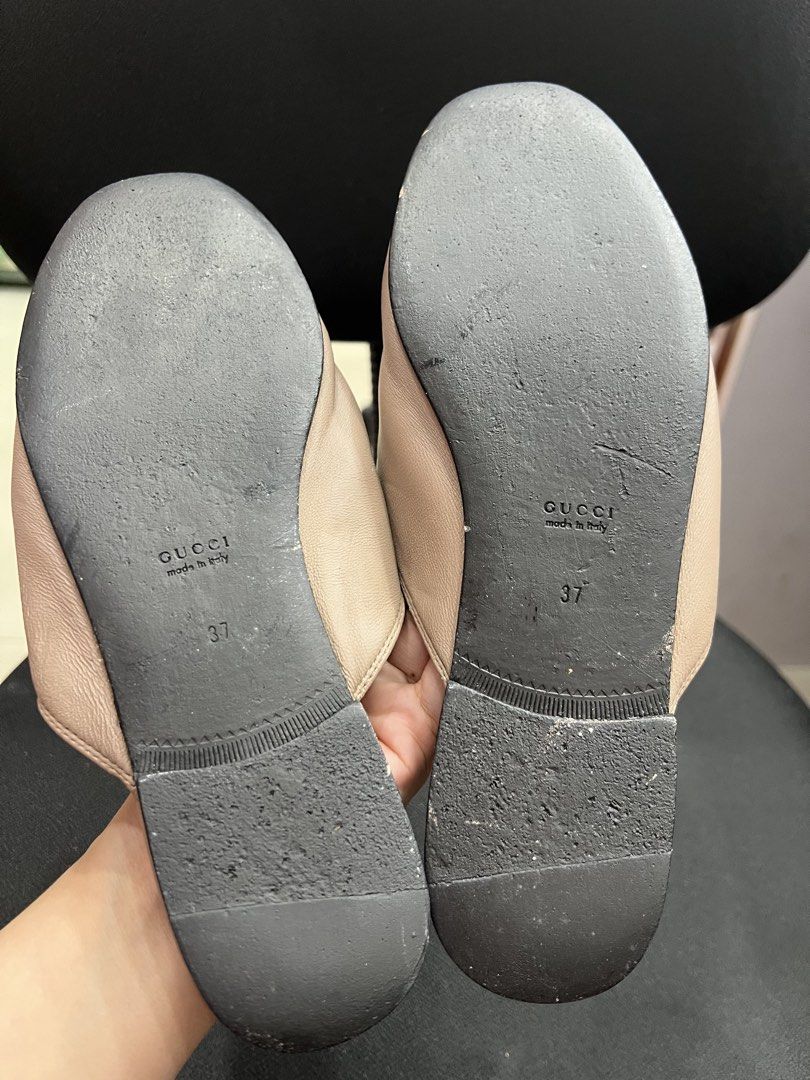 Gucci Mules (Category: Sneakers & Footwear) located in Manila. Submitted by zoeykim16 (Listing ID 1464887820, Image 3). Description: Gucci Mules Size 37 .